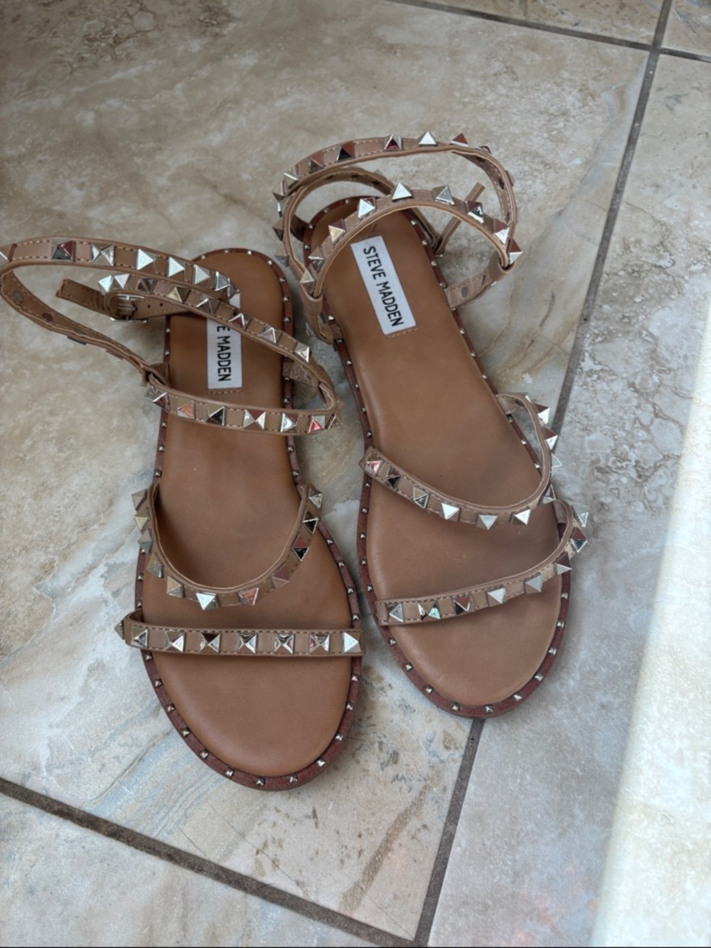 Steve Madden Tan Pyramid-Stud Strappy Sandals